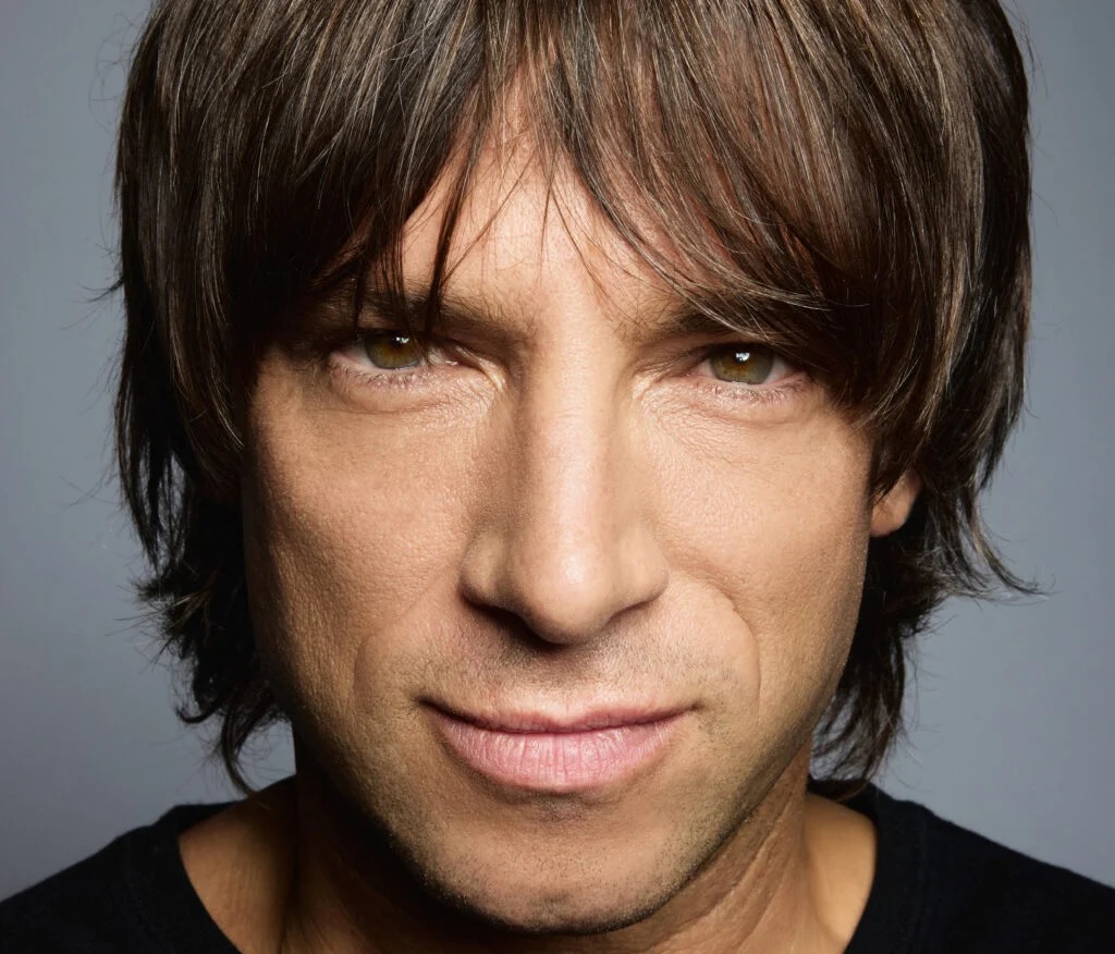 Joaquín Levinton presenta Yo soy Joaquín, su debut solista cargado de identidad y recorrido&nbsp;personal